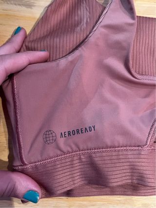 Top deportivo Adidas Talla M