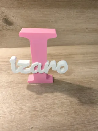 Nombres personalizados impresos en 3d