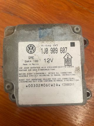 Centralita Airbag VW  1C0 909 605 A 6Q0 909 605 A