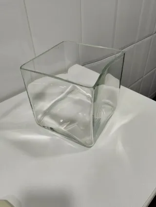 Jarrón cristal cuadrado transparente