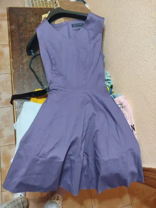 Vestido morado estilo años 70-80