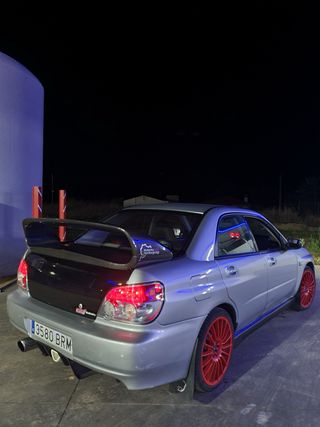 Pilotos traseros Impreza STI