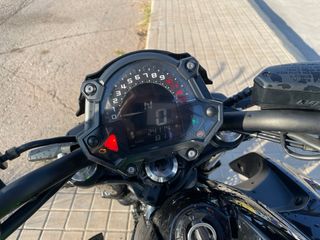 Kawasaki Z650 Negra/Verde