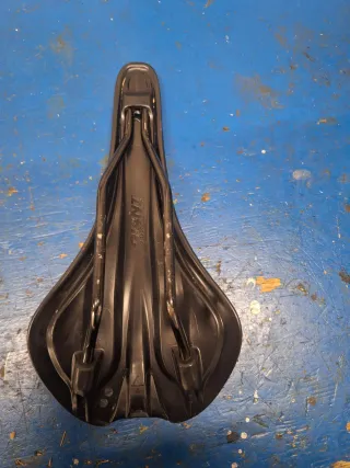 Sillín Giant Contact MTB