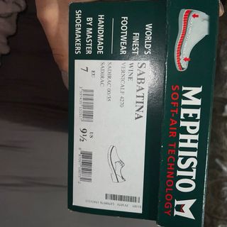 Zapatos Mephisto charol rojo