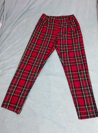 Traje de cuadros rojo