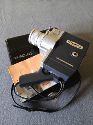 Cinepresa Vintage Crown 507