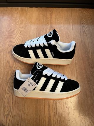 Adidas Campus Negras y Blancas