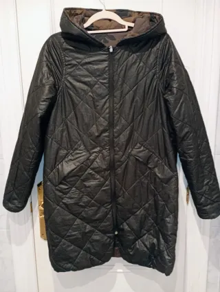 Plumífero reversible camuflaje y negro