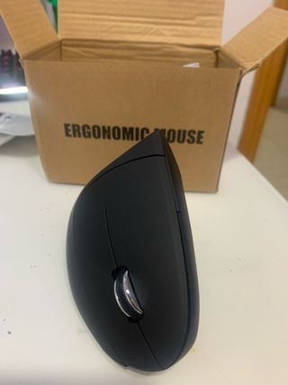 Ratón Ergonómico Negro