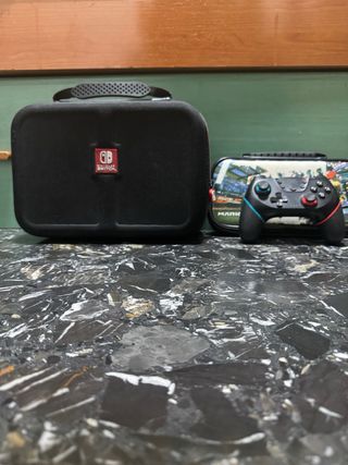 Maletin, Funda y Mando Pro Switch Nintendo