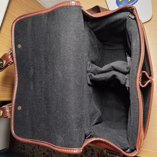 Bolso de fotografía marrón