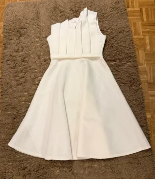 Vestido blanco elegante