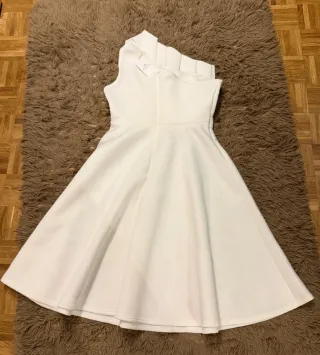 Vestido blanco elegante