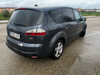 Ford S-MAX 2010