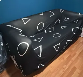 Sofá de ikea de 3 plazas.