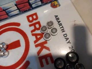 Lote llantas aluminio y plástico Scalextric