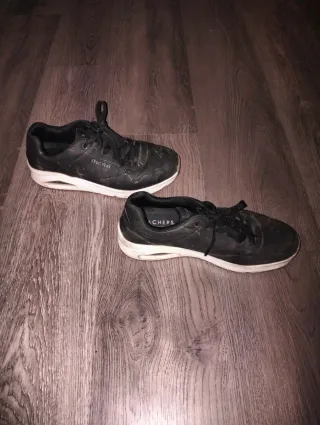 Zapatillas Skechers Negras