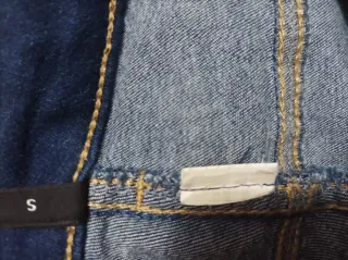 Pantalón vaquero Calzedonia Talla S de chica