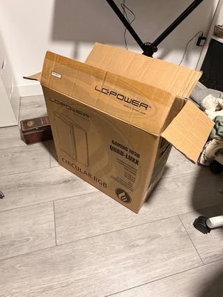 PC Gaming 5060RTX 32GB RAM Ryzen 7