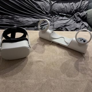 Oculus Quest 2 64GB + Power Bank