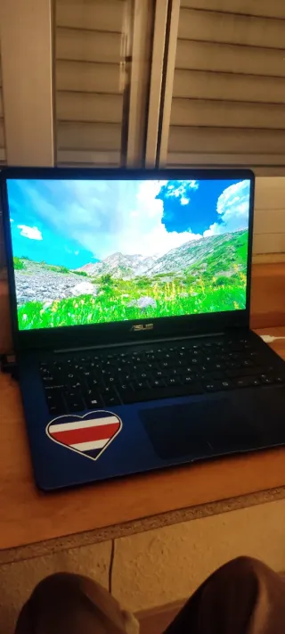 Portátil Asus i7 - 256GB SSD URGE! ÚLTIMO PRECIO!