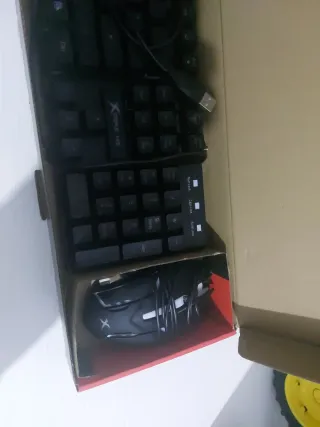 Xtrike Me Teclado y Ratón Gaming Combo Español