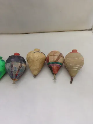 Lote peonzas antiguas