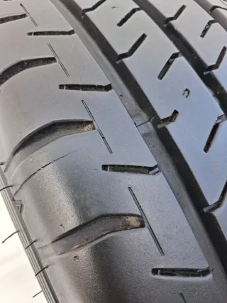Neumáticos 225/70 R15 C