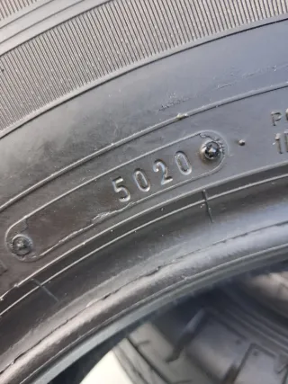 Neumáticos 225/70 R15 C