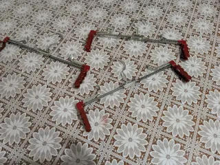 Grucce appendiabiti regolabili