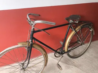 Lote 12 de bicicletas clásicas