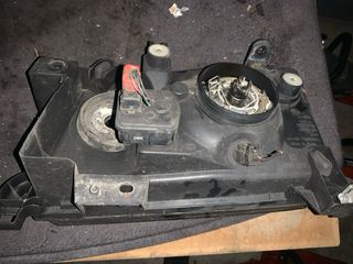 Faros Delanteros Nissan Terrano II