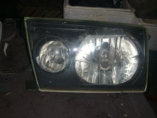 Faros Delanteros Nissan Terrano II