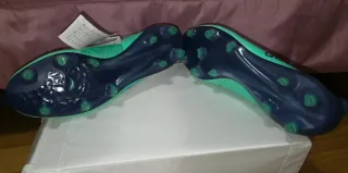 Scarpe da calcio Adidas Juanpi firmate taglia 41.5