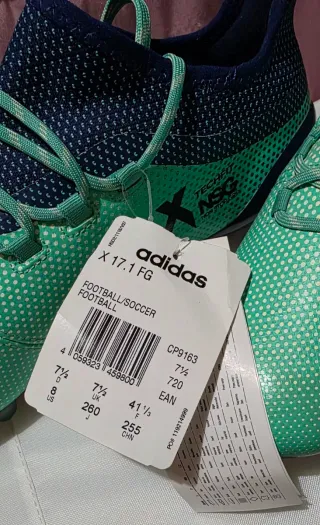 Scarpe da calcio Adidas Juanpi firmate taglia 41.5