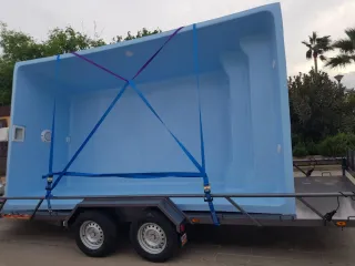 Piscina de poliéster 4,5x2,5