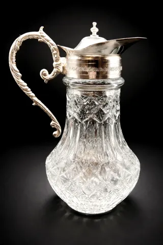 Jarra Clarete Eduardiana (c. 1900)