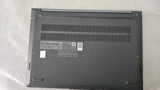 Ordenador Lenovo Gris y Negro