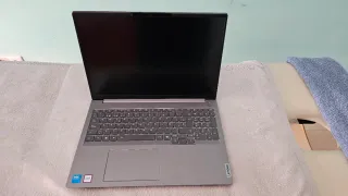 Ordenador Lenovo Gris y Negro