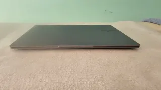 Ordenador Lenovo Gris y Negro