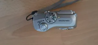 Cámara Nikon Coolpix 2100 Plata