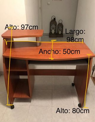 Escritorio madera ordenador con ruedas