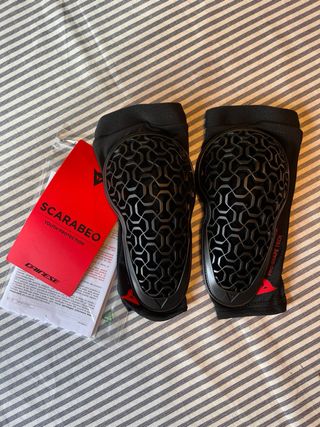 Coderas Dainese Scarabeo Pro Niño