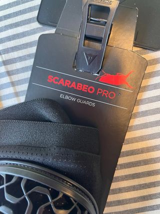 Coderas Dainese Scarabeo Pro Niño