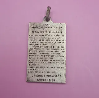 Medalla Virgen de Lourdes