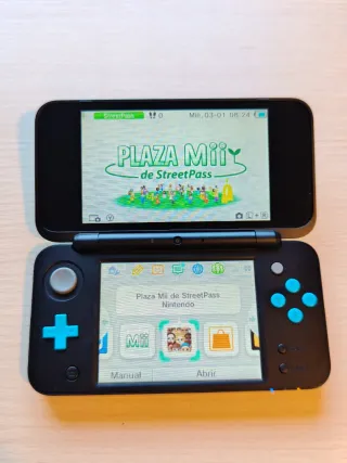New Nintendo 2DS XL Azul y Negra