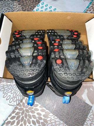 Zapatillas Nike DN8 Talla 45