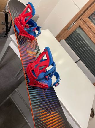 Tabla Snow Burton con Fijaciones