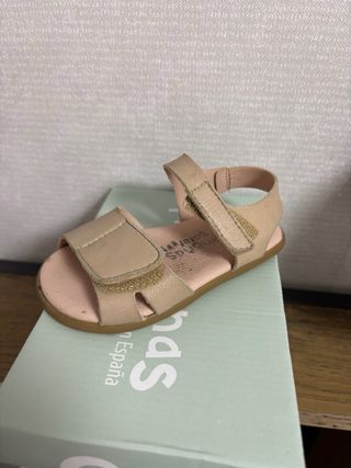 Sandalias Pisamonas Niña Talla 21 Beige